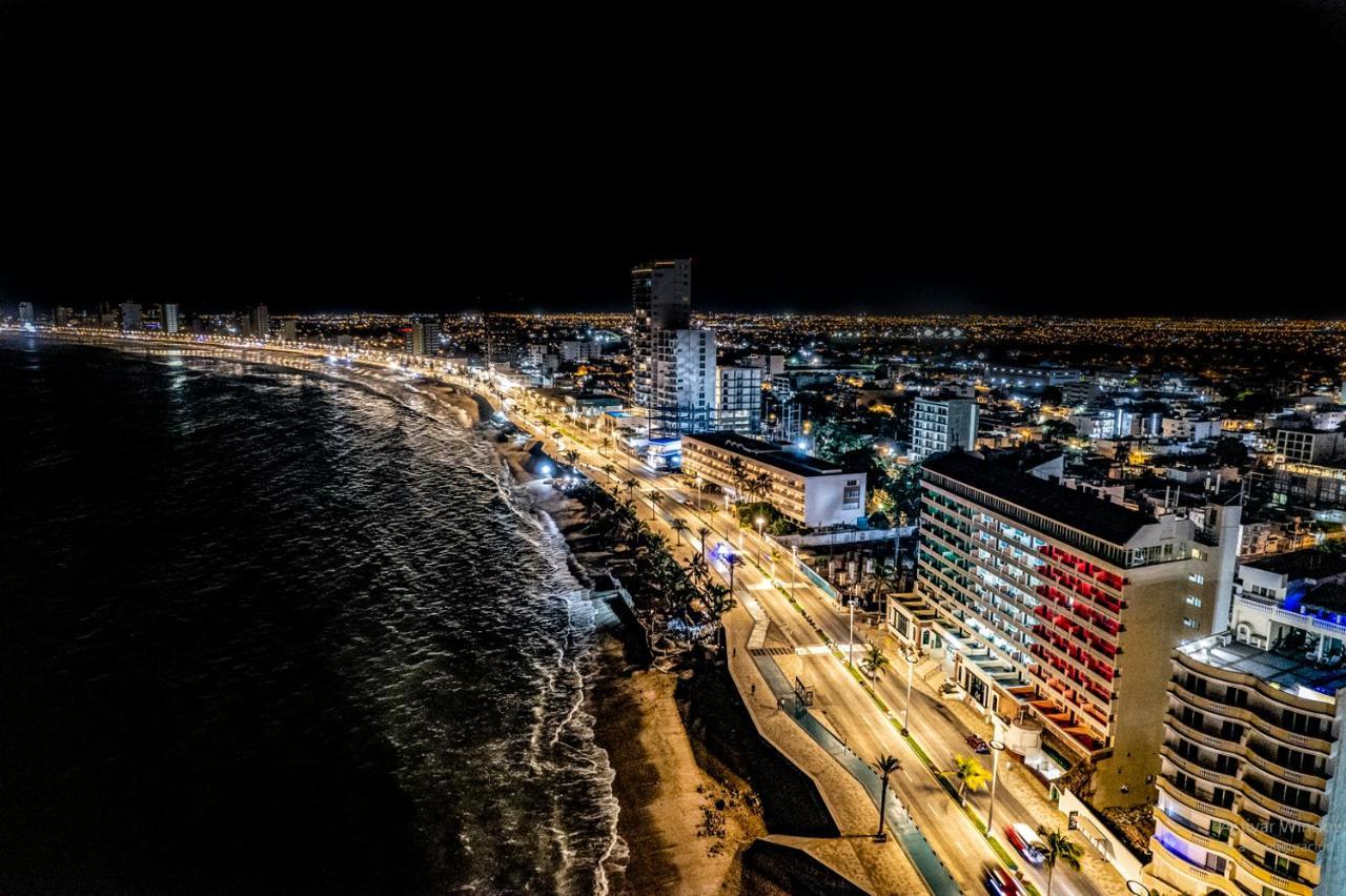 Отель Hacienda Mazatlan Sea View Экстерьер фото